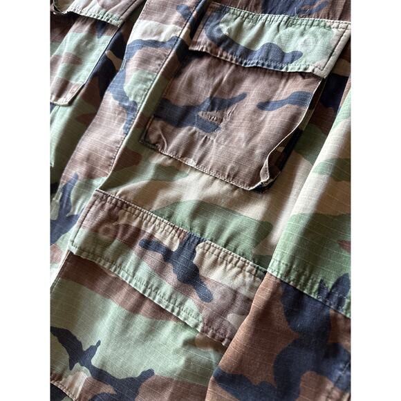 Vintage U.S. Military Green Camo S XX-Short Field Shirt - Picture 3 of 7